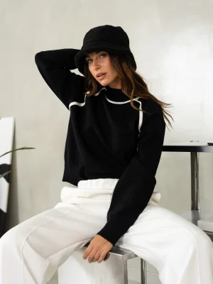 #Art 12 - Sweater Perla